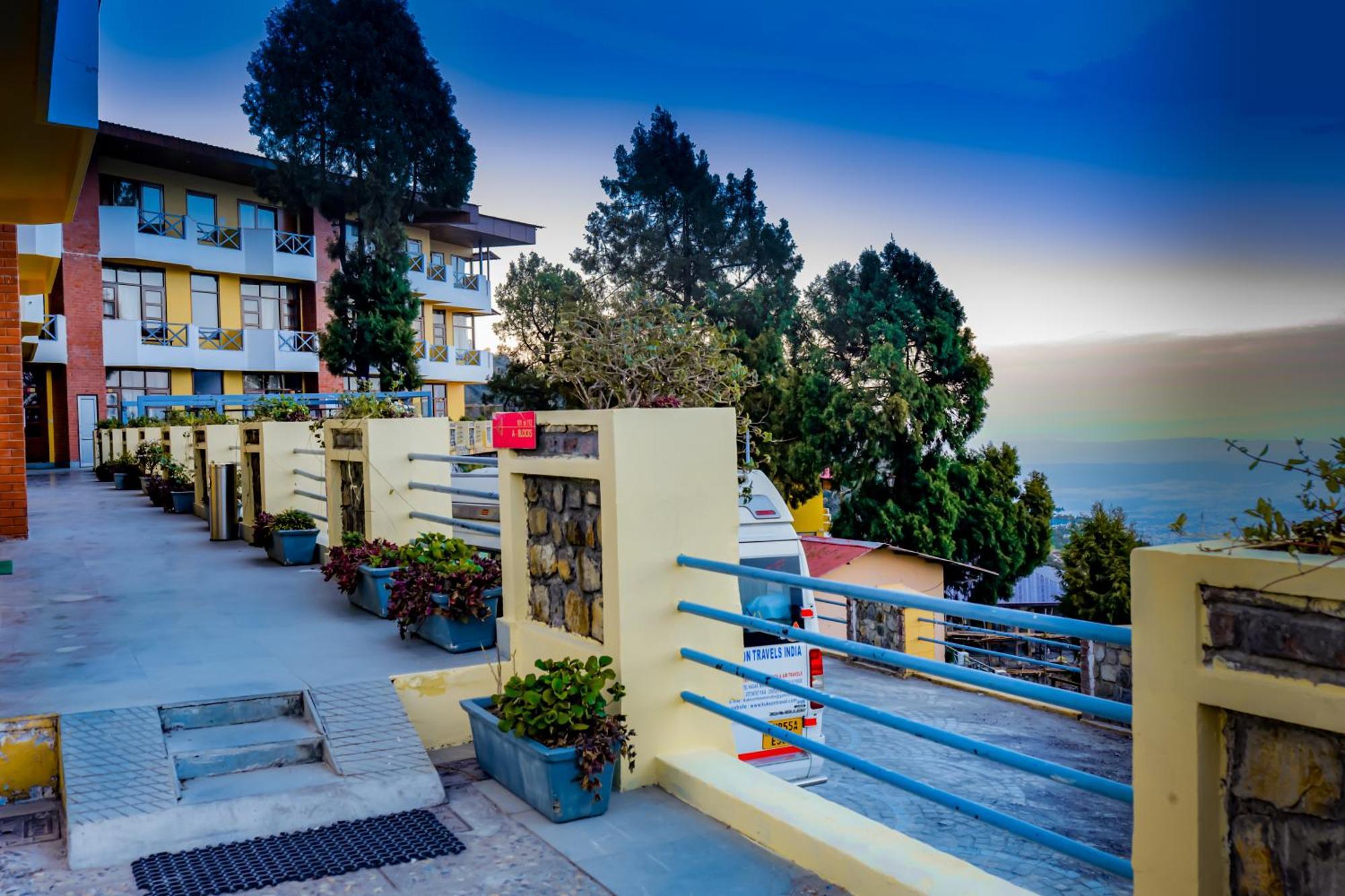 Green N Breeze Resorts موسوري المظهر الخارجي الصورة