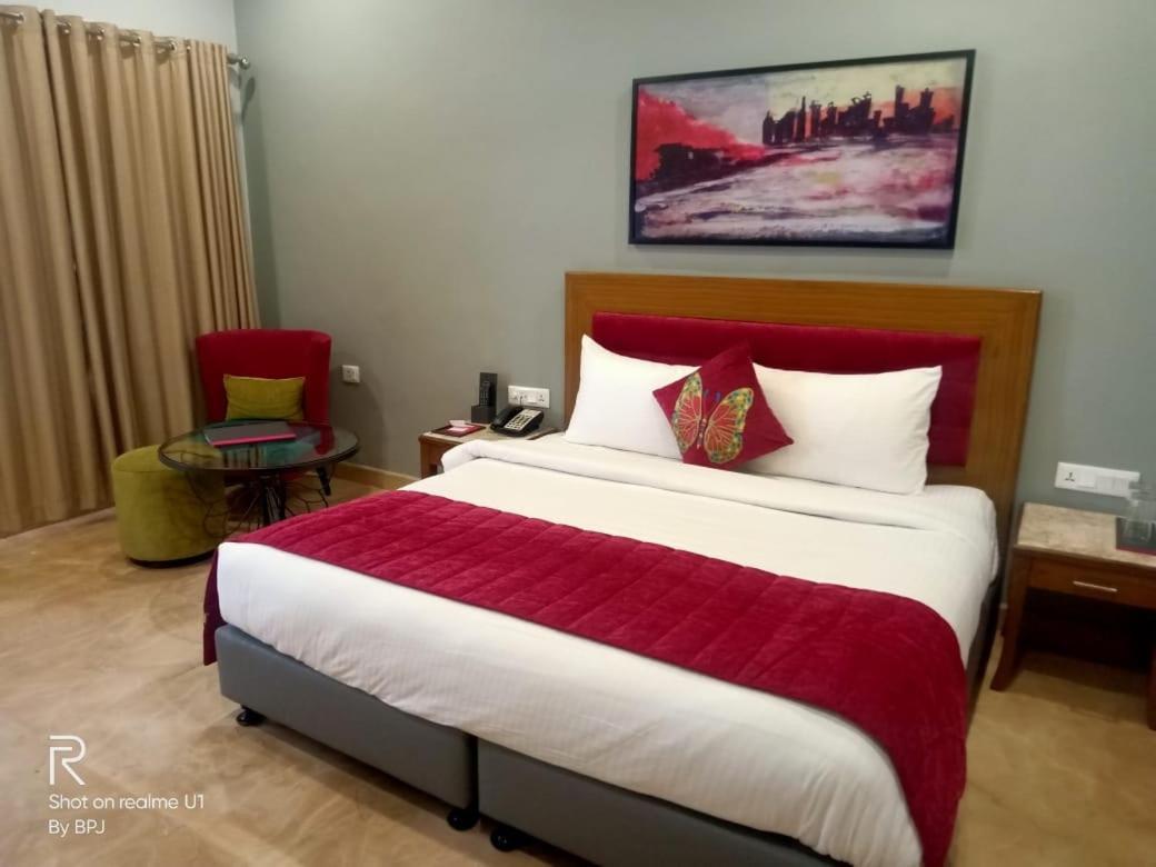 Green N Breeze Resorts موسوري المظهر الخارجي الصورة