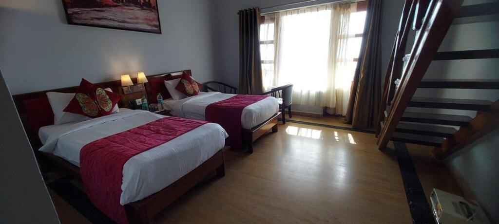 Green N Breeze Resorts موسوري المظهر الخارجي الصورة
