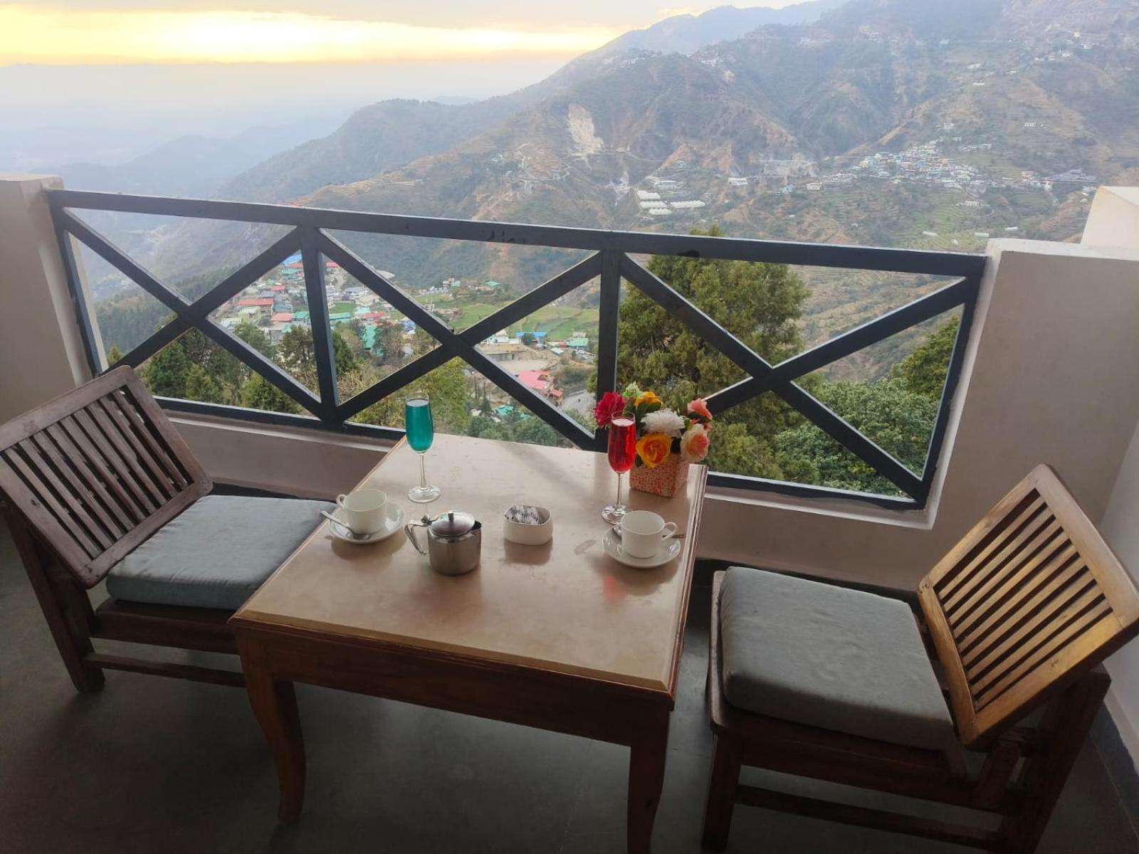 Green N Breeze Resorts موسوري المظهر الخارجي الصورة